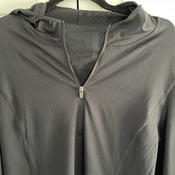 Fabletics Jacket - Picture 2 of 5